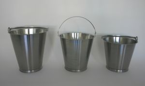 Edelstahleimer 10, 12, 15 Liter