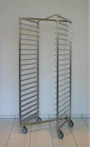 Frosterwagen Z-Form aus Edelstahl für 20 Bleche 60x40 cm - platzsparend & sicher