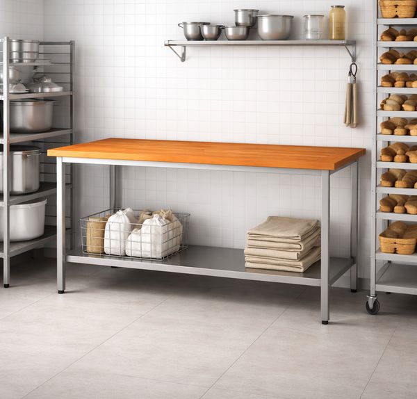 Edelstahl Arbeitstisch aus Buchenholz für Bäckerei